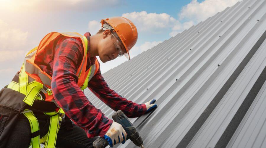 Professional Emergency Roof Repairs services in Byron, MI